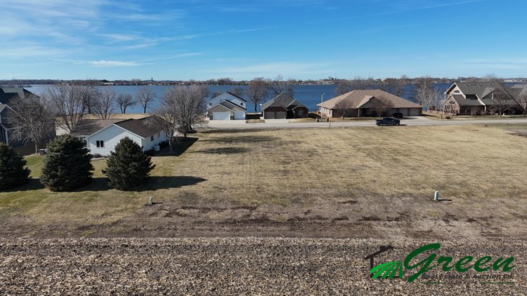 Image for Lake View Bare Lot Auction!