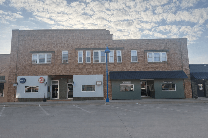 Image for Lake View Commercial Property For Sale!