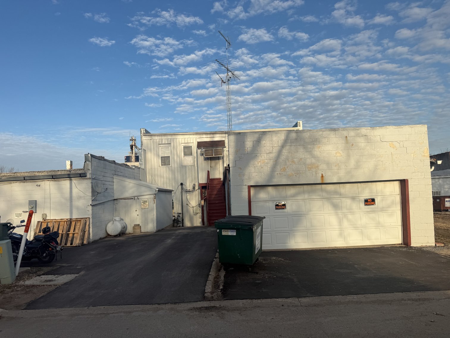 Image for Lake View Commercial Property For Sale!