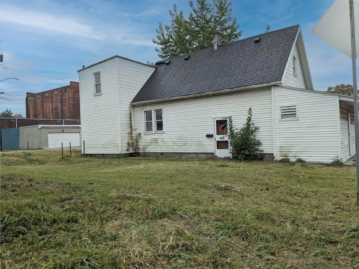 Image for 547 East Broadway Street, Toledo, Ohio 43605