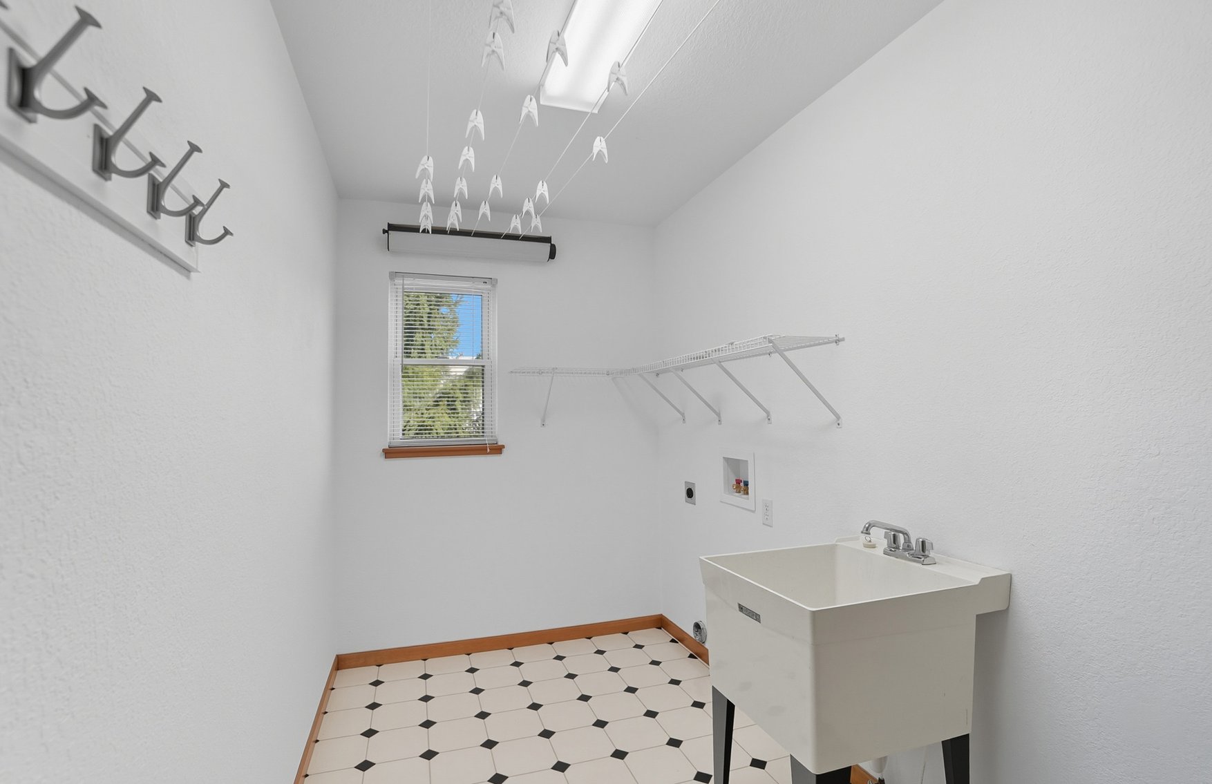 Image for 32 Fountain Drive, Holland, Ohio 43528