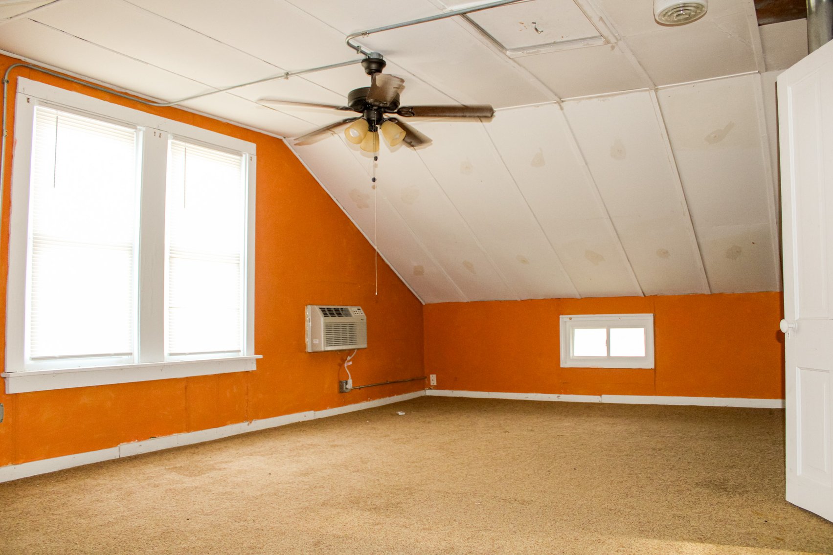 Image for 857 Longbranch Street, Humboldt, NE 68376 Real Estate Auction by the Schaardt Auction Team with Burrows Tracts Real Estate