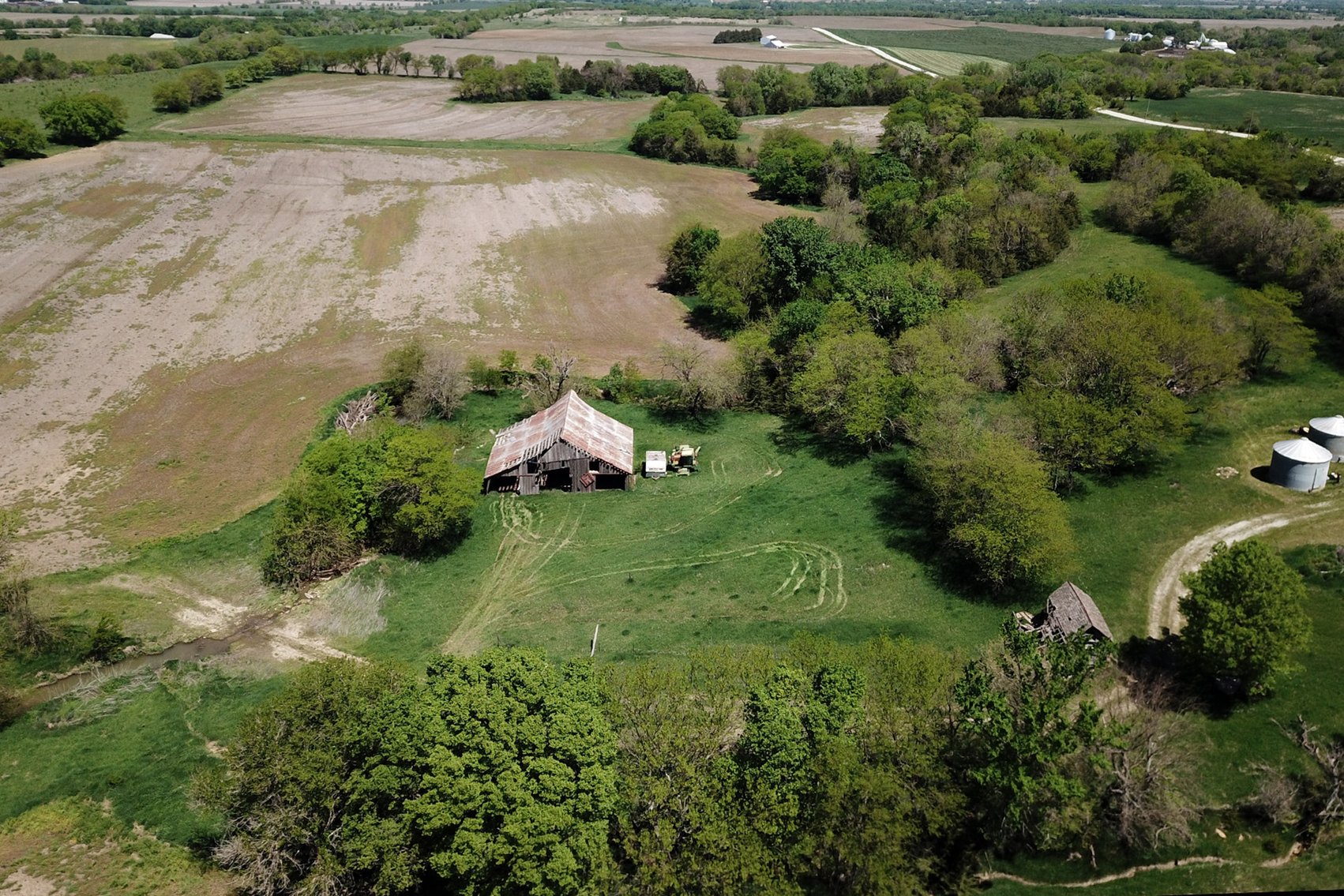 Image for Donald W. Eis Farmland Auction by the Schaardt Auction Team with Burrows Tracts Real Estate
