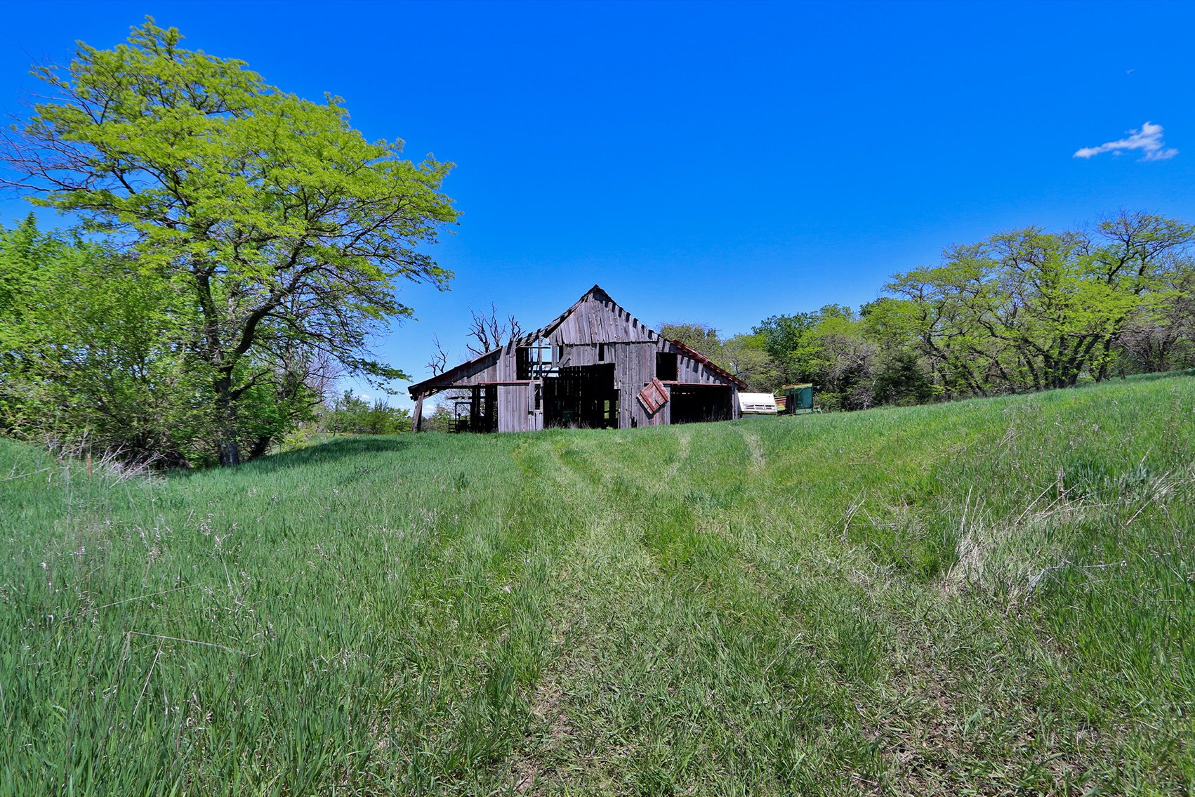 Image for Donald W. Eis Farmland Auction by the Schaardt Auction Team with Burrows Tracts Real Estate