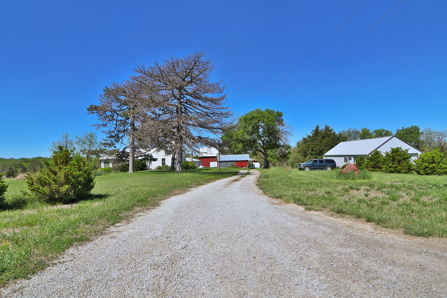 Image for Donald W. Eis Farmland Auction by the Schaardt Auction Team with Burrows Tracts Real Estate