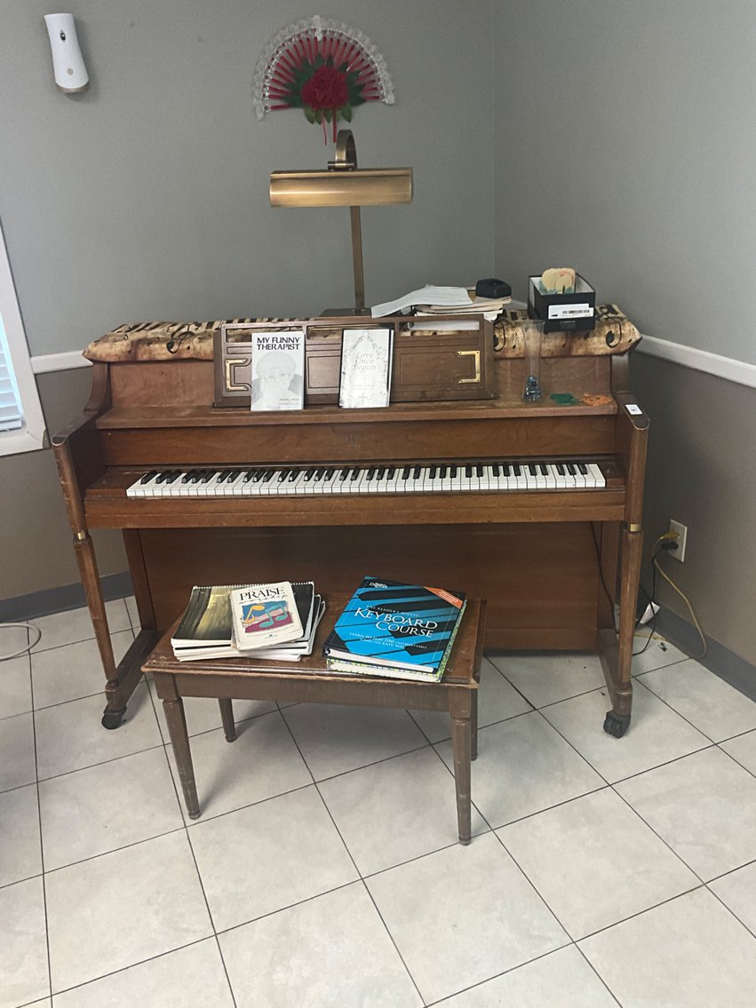 Image for Pawnee Manor Online Auction