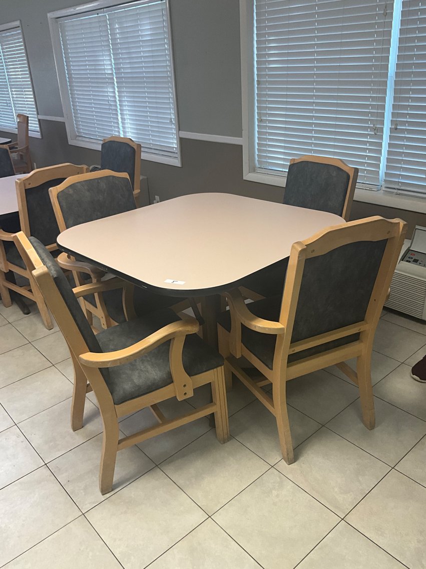 Image for Pawnee Manor Online Auction