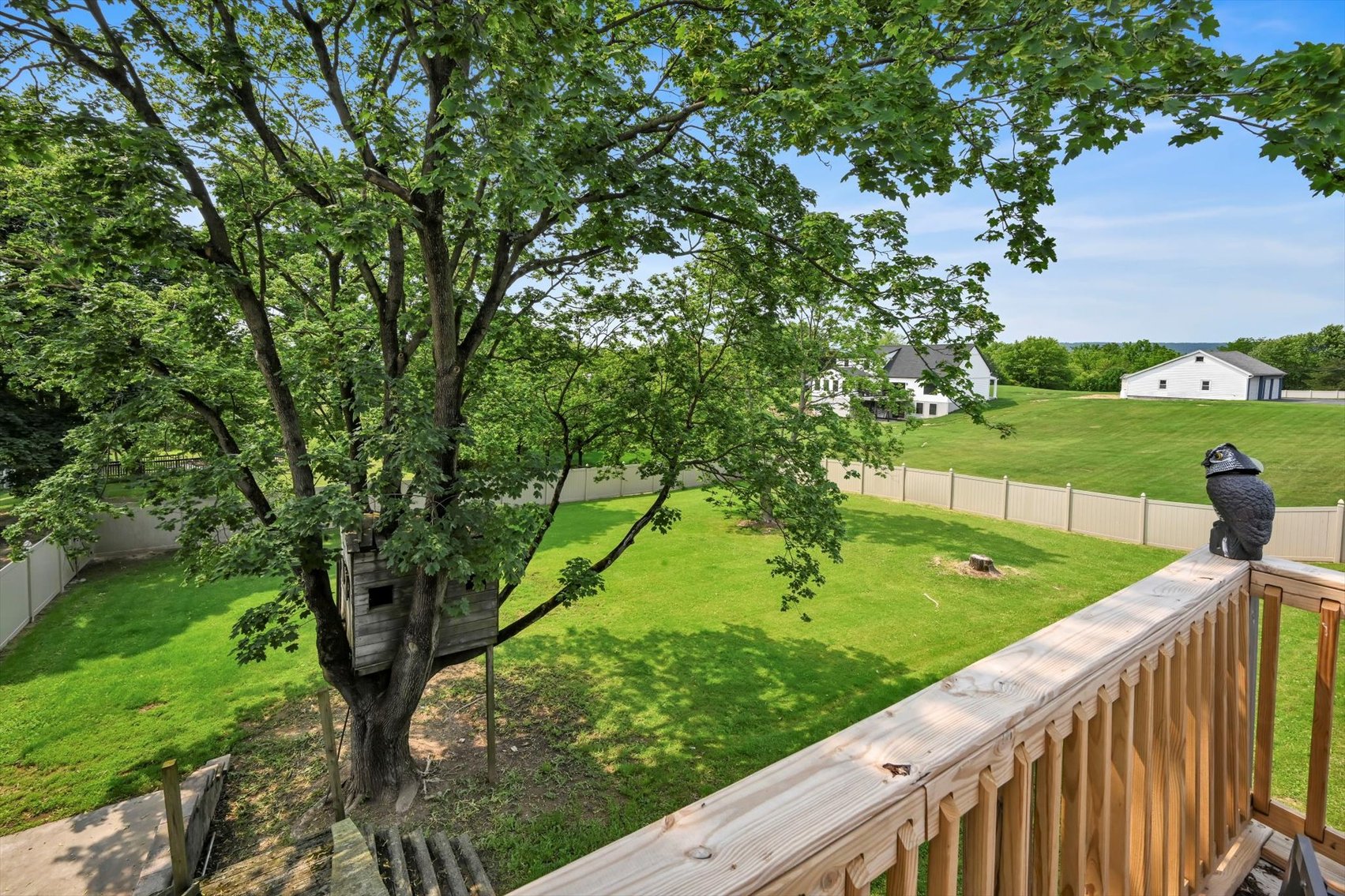 Image for Online Real Estate Auction - Cape Cod Style House with Auto Body Garage on 2+ Acres