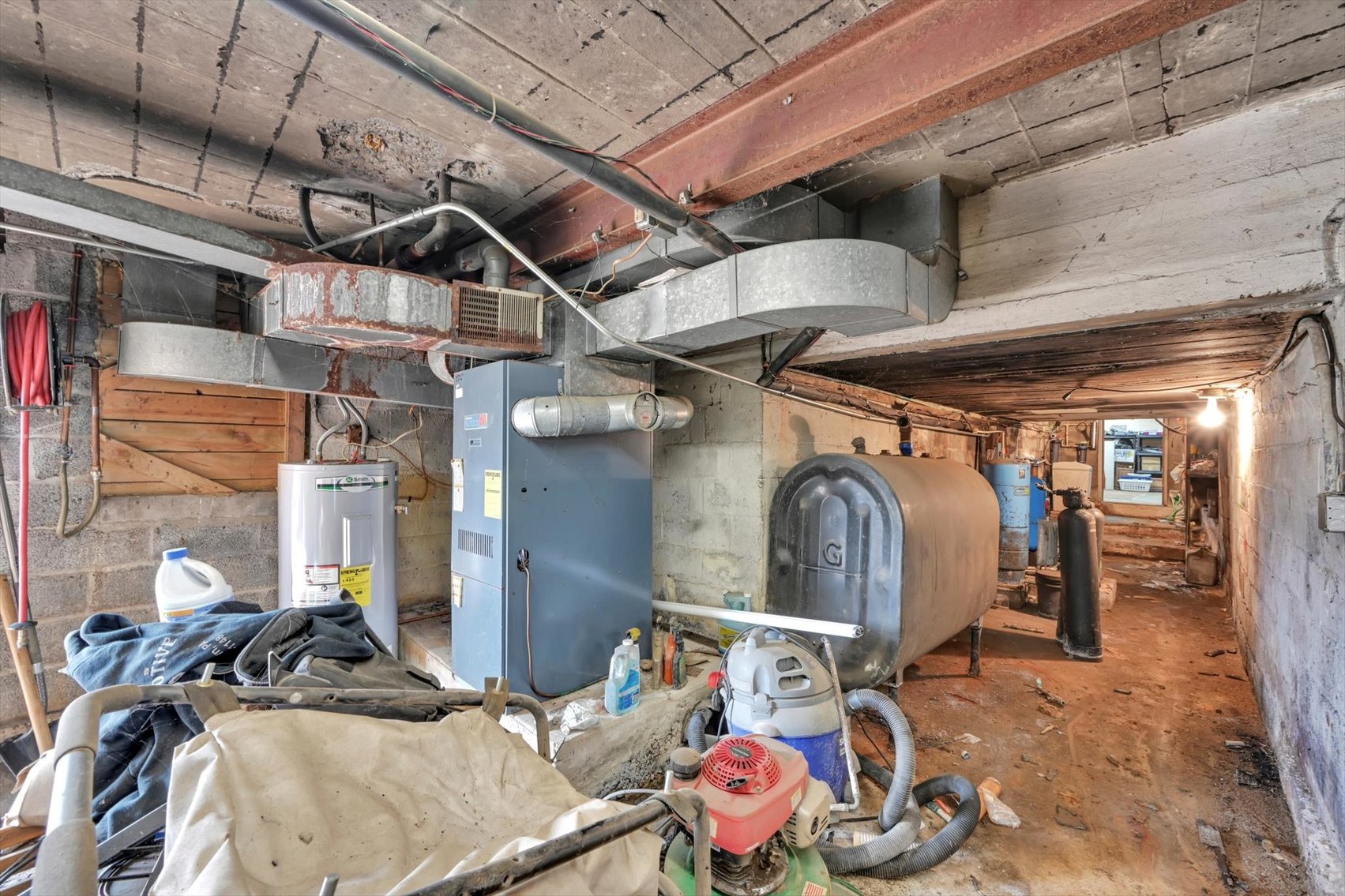 Image for Online Real Estate Auction - Cape Cod Style House with Auto Body Garage on 2+ Acres