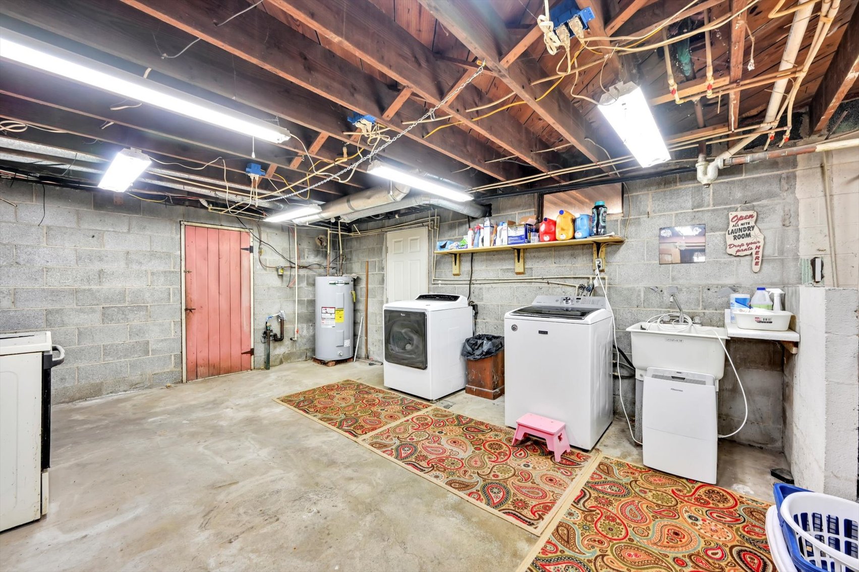 Image for Online Real Estate Auction - Cape Cod Style House with Auto Body Garage on 2+ Acres