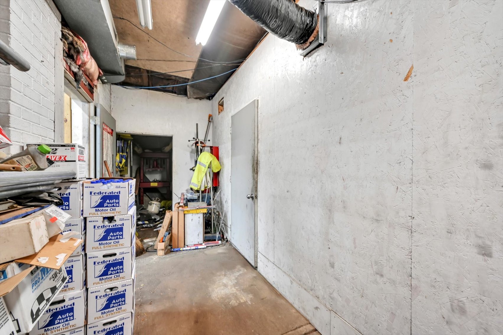 Image for Online Real Estate Auction - Cape Cod Style House with Auto Body Garage on 2+ Acres