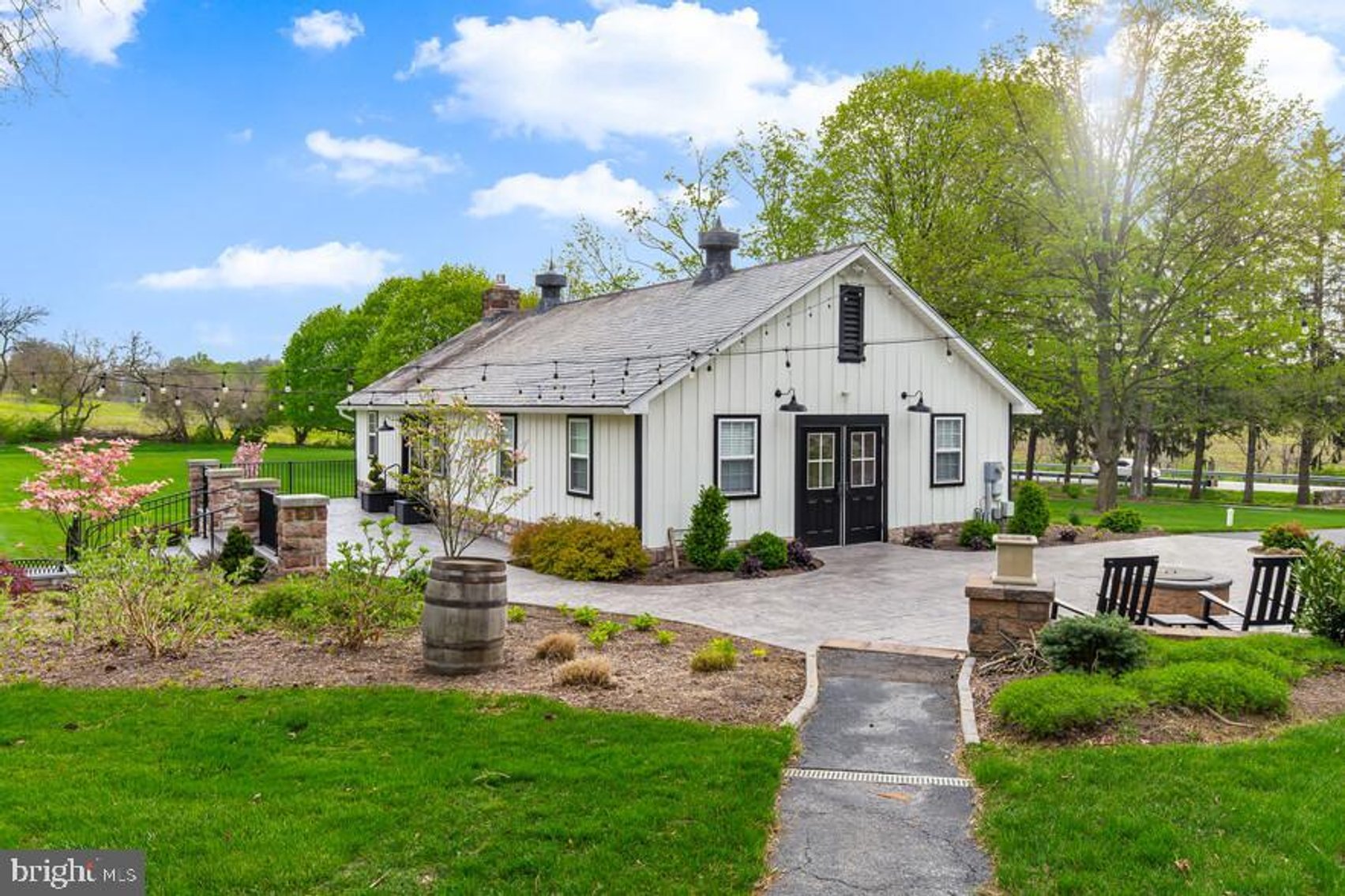 Image for Online Real Estate Auction - Commercial Event Space on (+/-) 4 Acres
