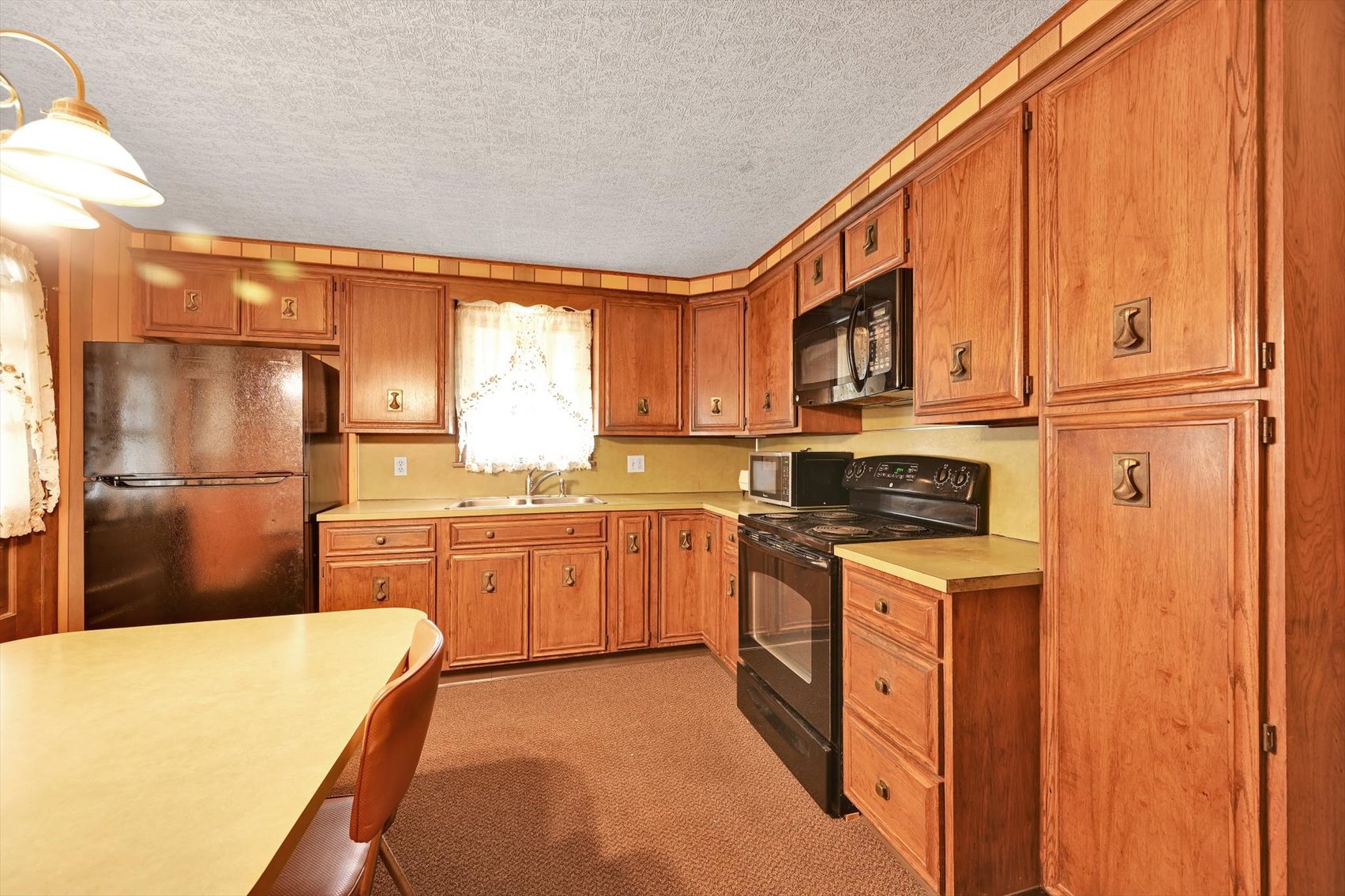 Image for Fixer Upper Real Estate Auction - Lebanon, PA