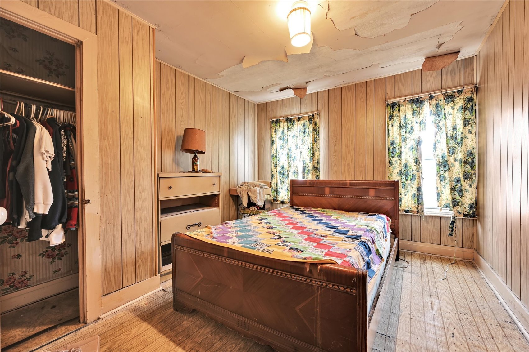 Image for Fixer Upper Real Estate Auction - Lebanon, PA