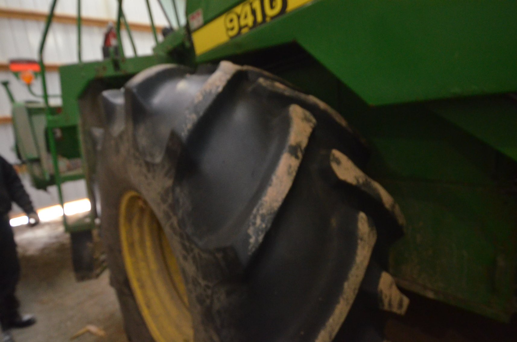 Image for JOHN DEERE 9410 COMBINE & JD 625F PLATFORM HEAD - AUCTIONTIME.COM