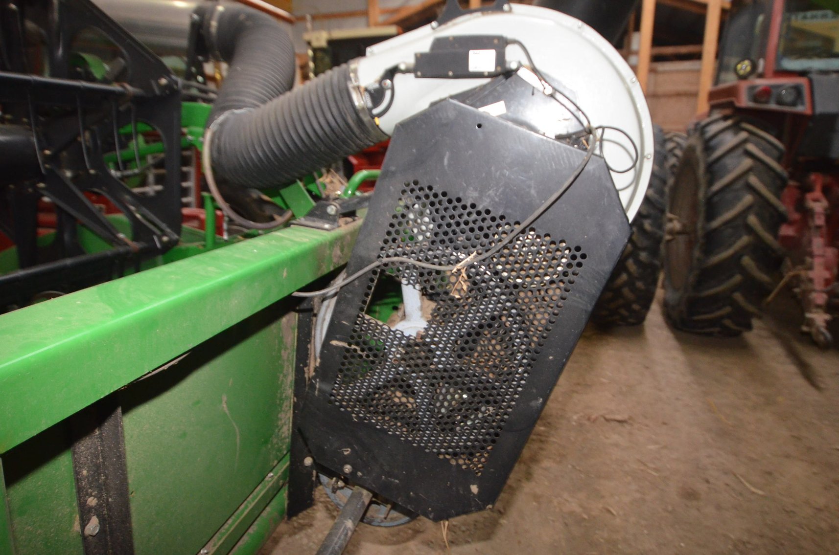 Image for JOHN DEERE 9410 COMBINE & JD 625F PLATFORM HEAD - AUCTIONTIME.COM