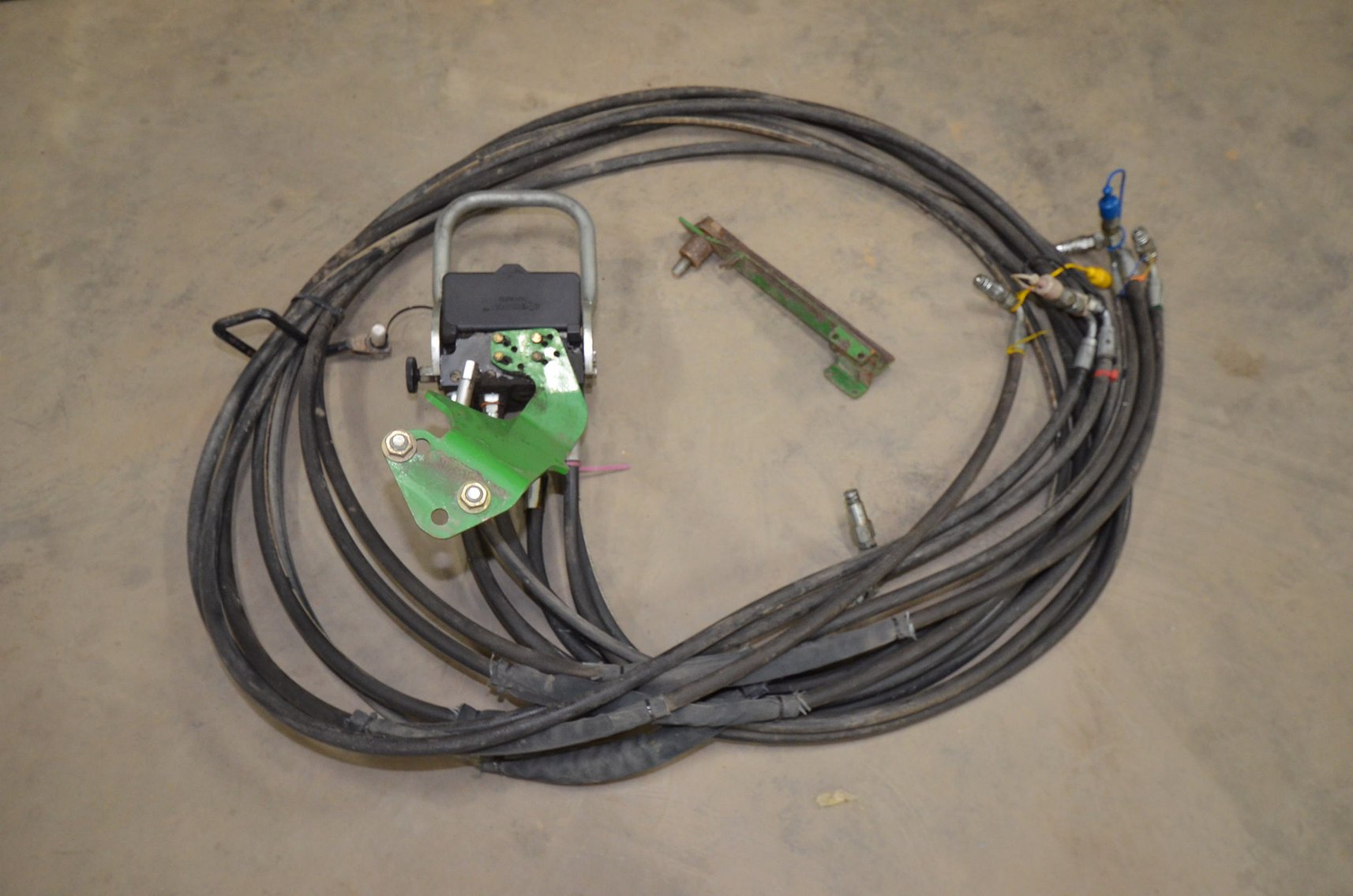 Image for 2013 John Deere H480 Hydraulic Loader