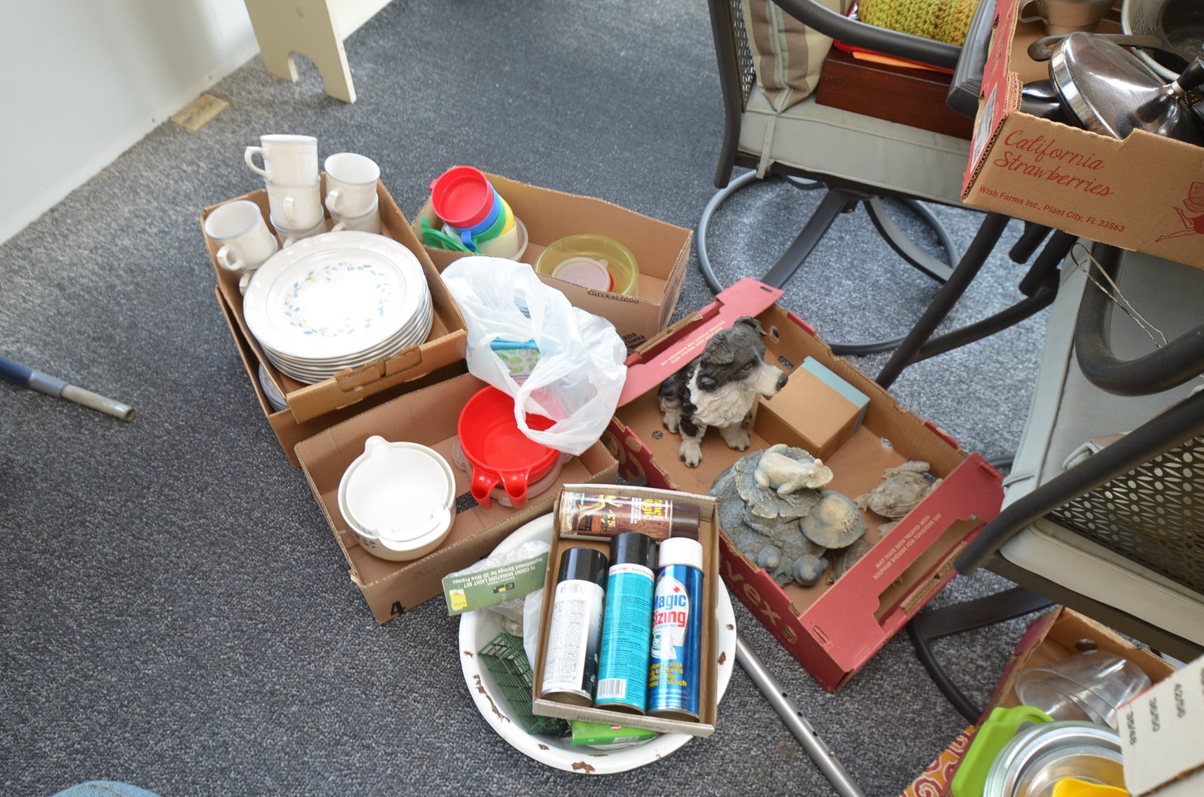 Image for MOVING SALE: FURNITURE, PATIO SET, HOUSEHOLD, AND OTHER PERSONAL PROPERTY