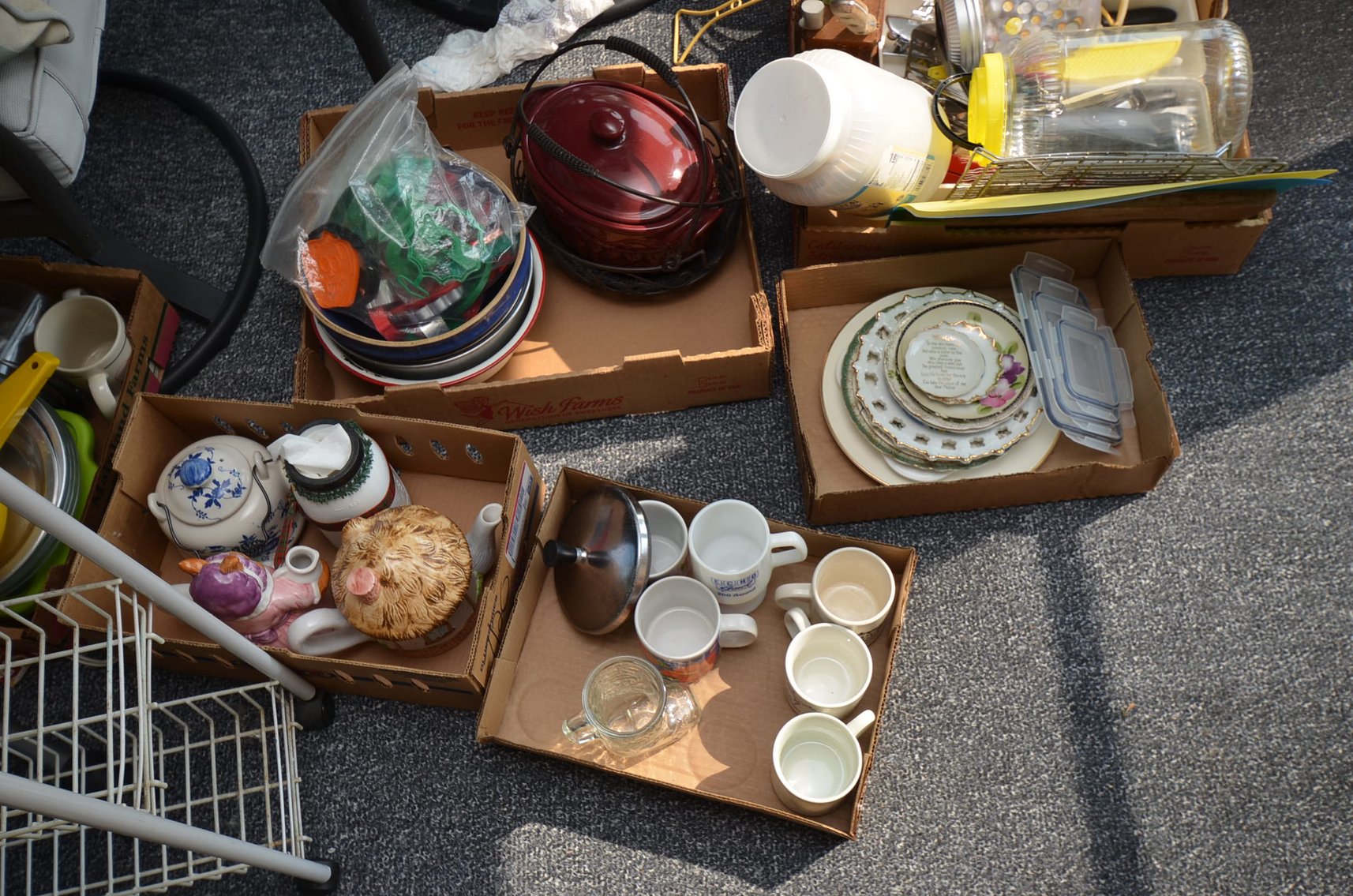 Image for MOVING SALE: FURNITURE, PATIO SET, HOUSEHOLD, AND OTHER PERSONAL PROPERTY