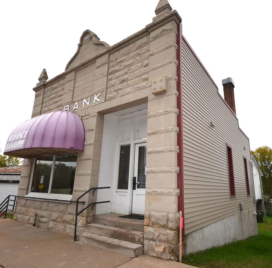 Image for REAL ESTATE AUCTION - GILMANTON BANK BUILDING - Gilmanton, WI