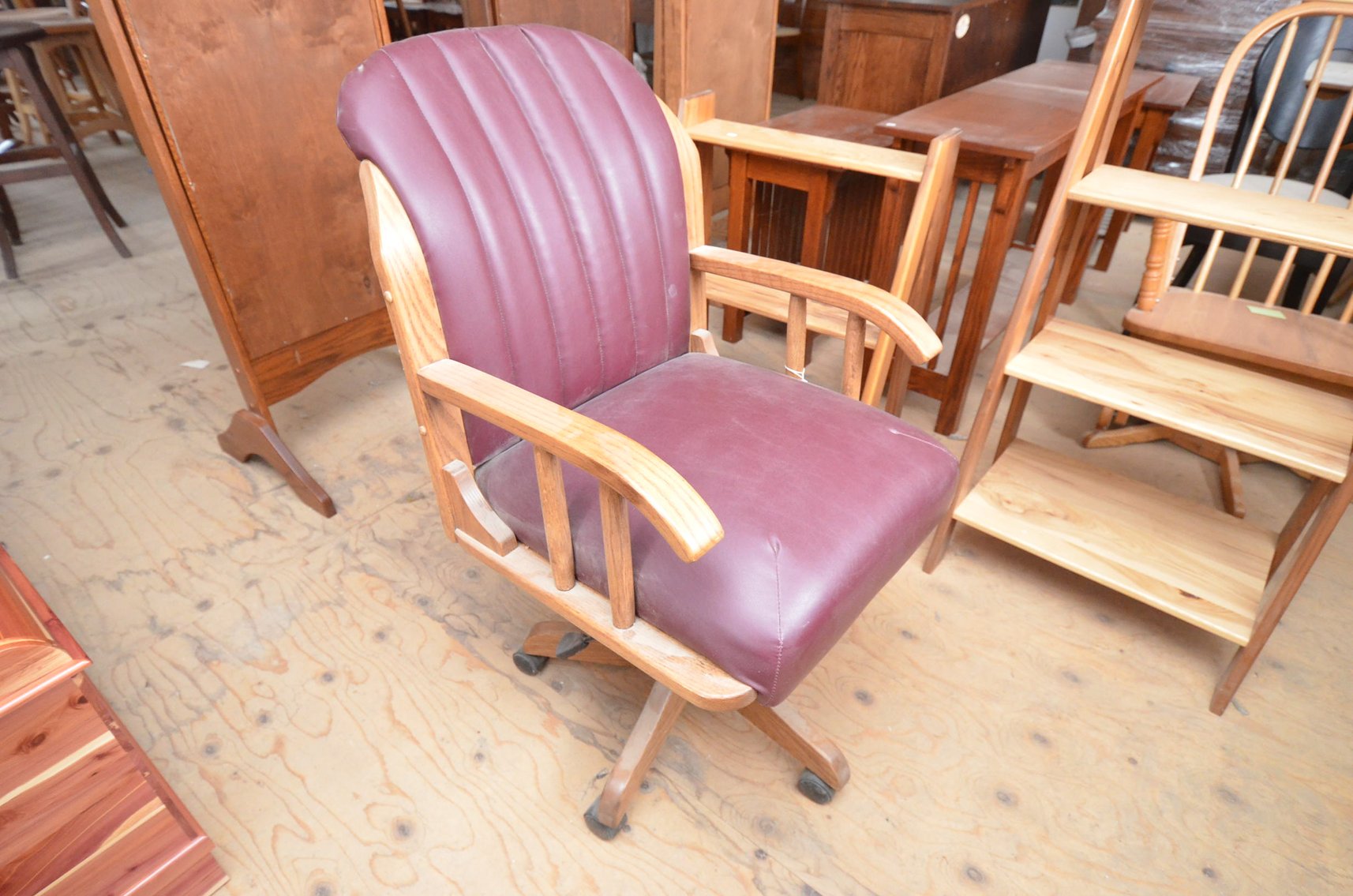 Image for MOTHER'S DAY AMISH FURNITURE, FLOWERS, QUILTS - Fairchild, WI