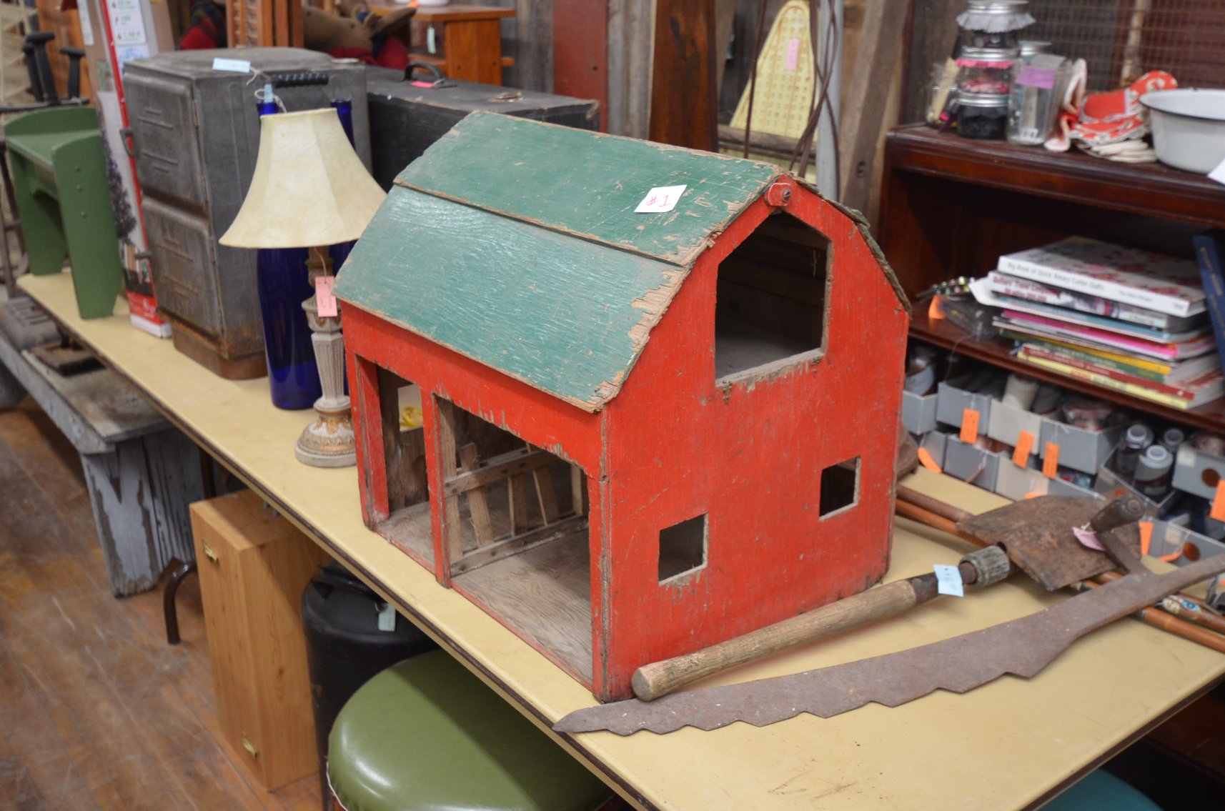 Image for STARGAZERS INVENTORY REDUCTION: VINTAGE FURNITURE & TOYS, CROCKS, COLLECTIBLES, and MORE! - Durand, WI