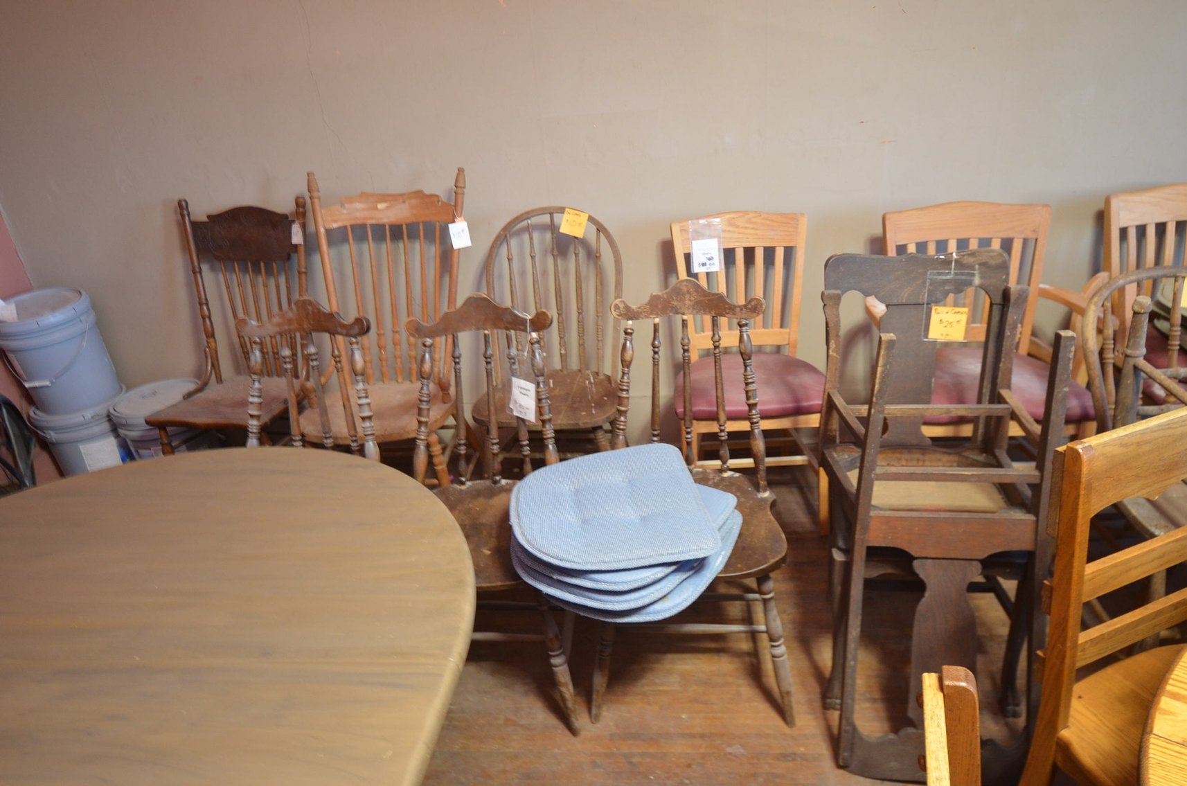 Image for STARGAZERS INVENTORY REDUCTION: VINTAGE FURNITURE & TOYS, CROCKS, COLLECTIBLES, and MORE! - Durand, WI