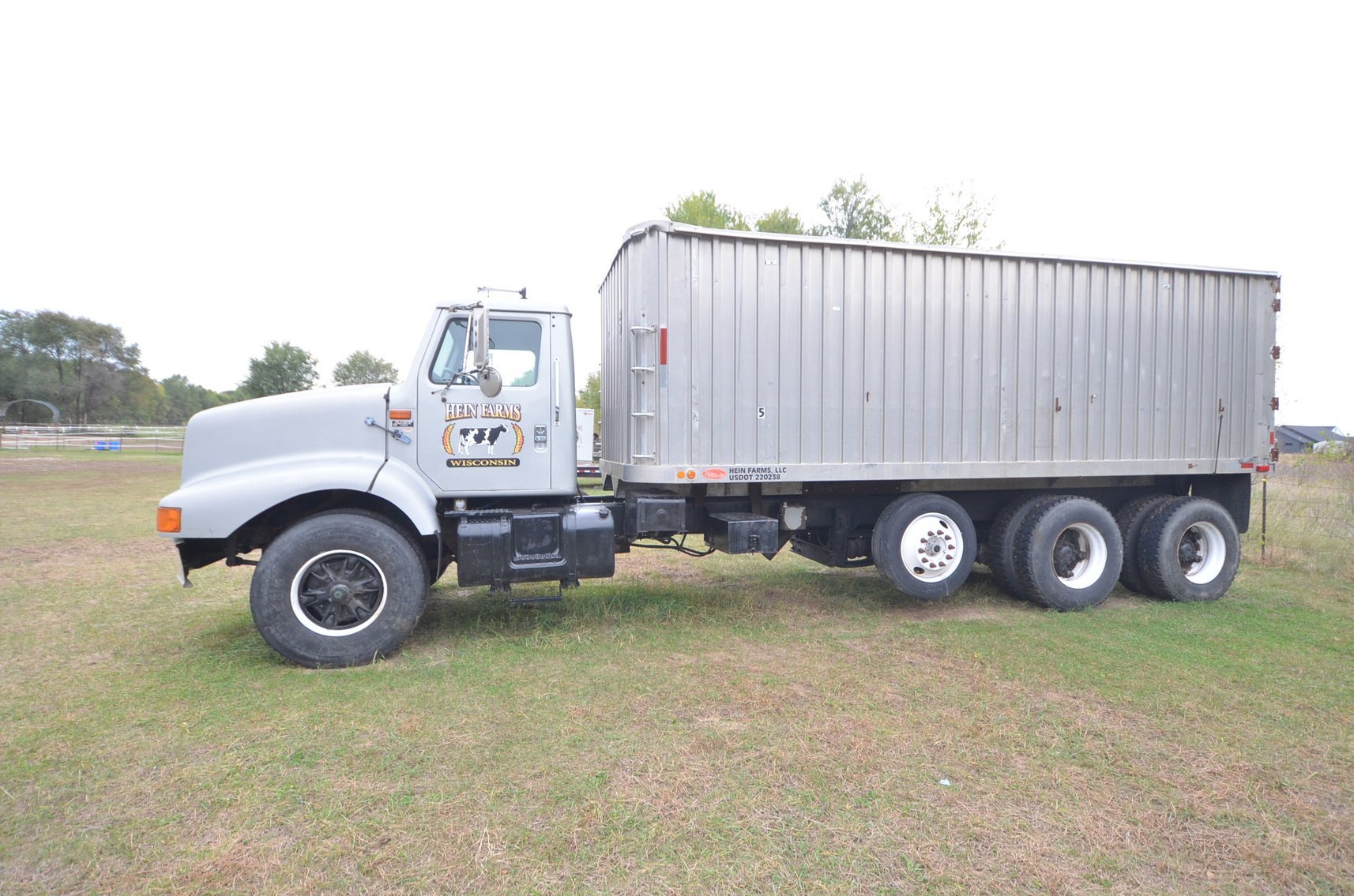 Image for 1999 INTERNATIONAL S2600 - Holmen, WI