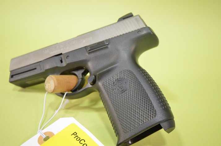 Image for Smith And Wesson 40 VE 40 Cal Pistol