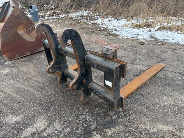 Image for CAT Pallet Forks