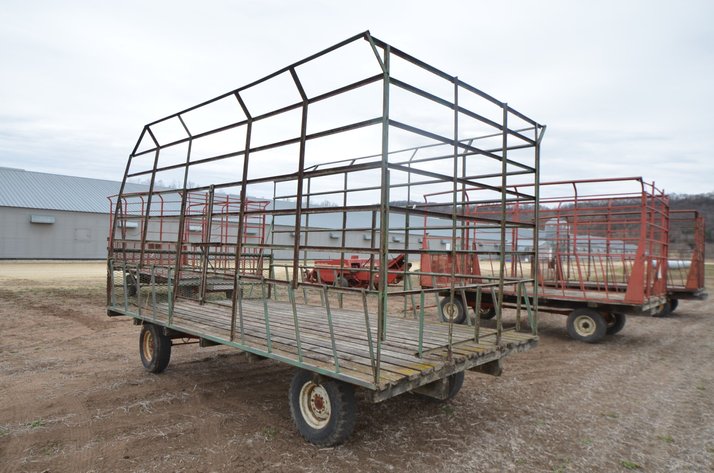 Image for Green Hay Wagon, 9x16