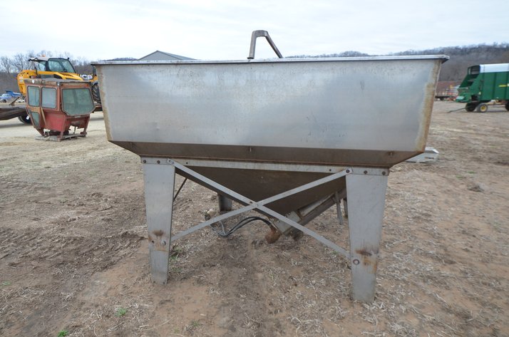 Image for Fertilizer Tender Box with Auger