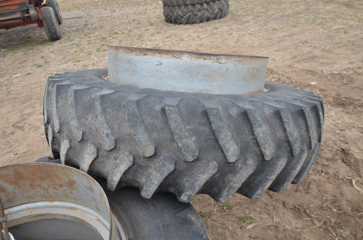 Image for 18.4-42 Clamp on Duals