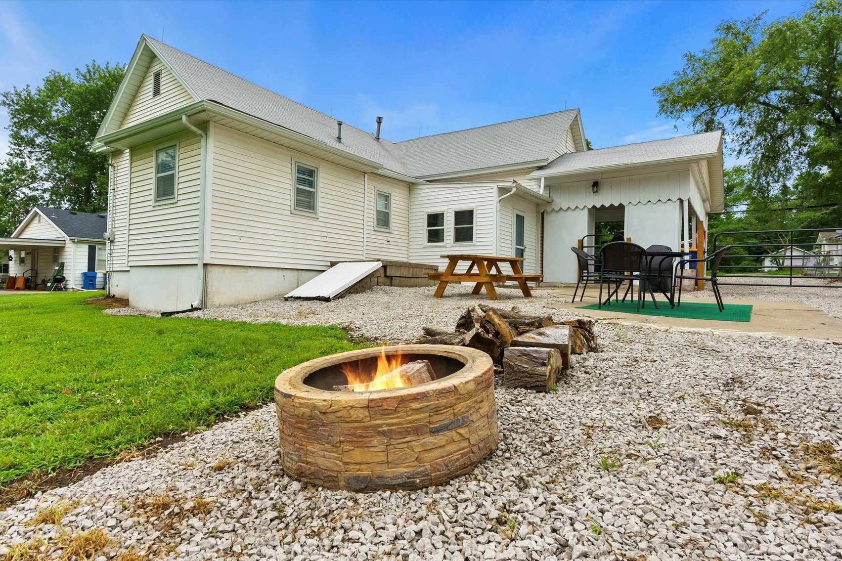 Image for SOLD - 207 E. Washington St. Kearney, Mo