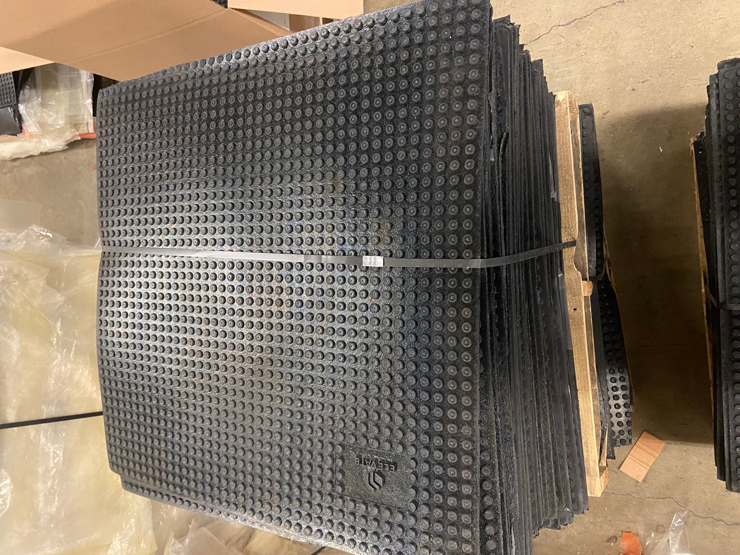 Image for Winter Warmth Multi-Consignor Auction - Guelph