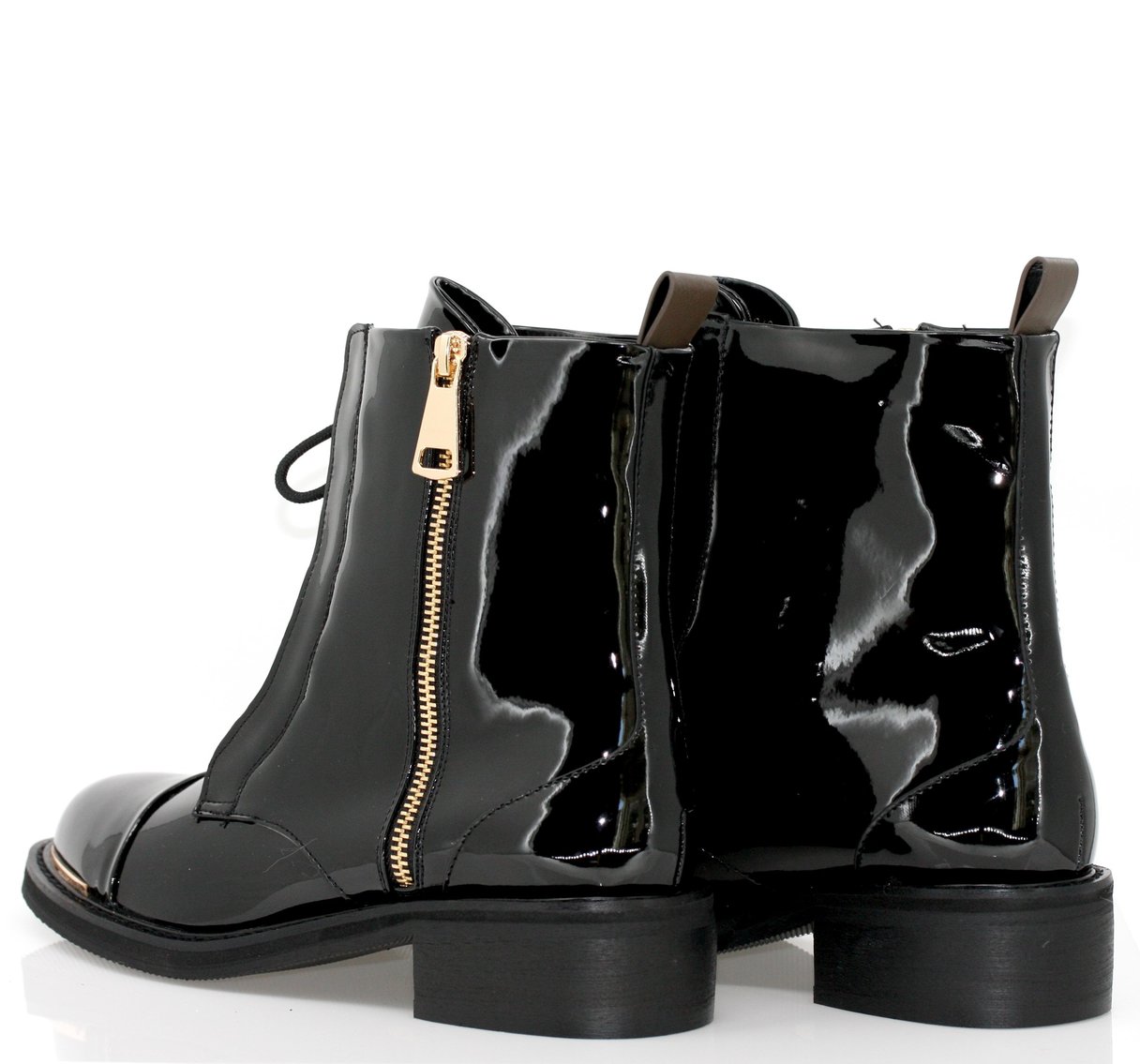 Image for COMPLETE INVENTORY - Spring Boots Auction - Guelph