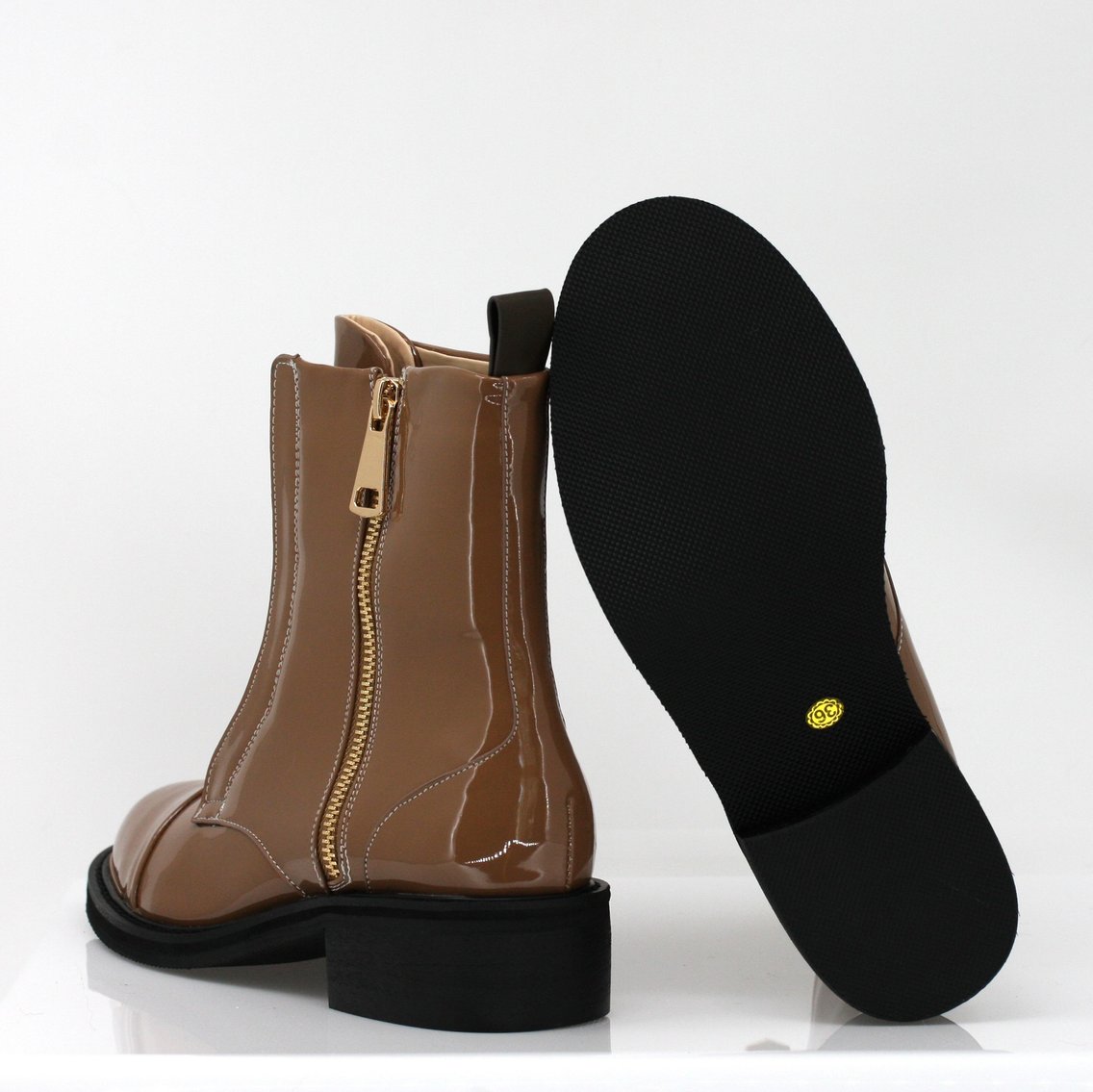 Image for COMPLETE INVENTORY - Spring Boots Auction - Guelph