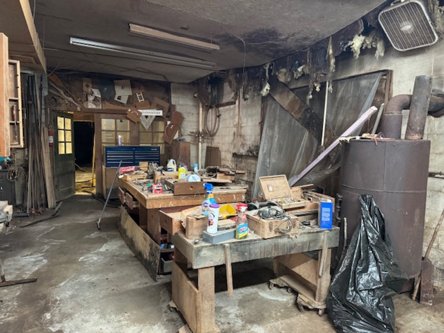 Image for Commercial Space - 8,000+ sq ft - Cabinet Shop near Hwy 100 - Centerville