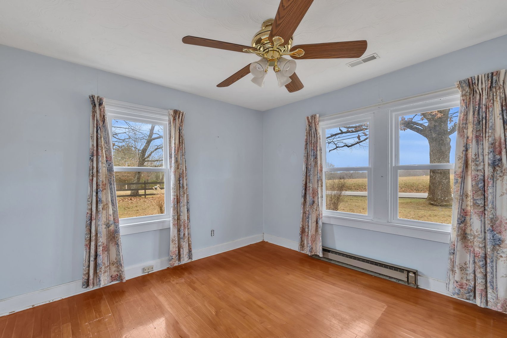 Image for Fairview Estate Brick Home behind elementary school - 7203 Old Franklin Road