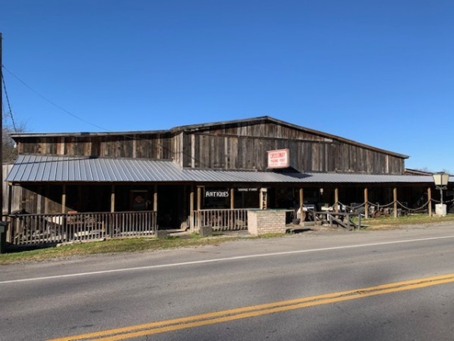 Image for Commercial Building with 5,000 Square Feet