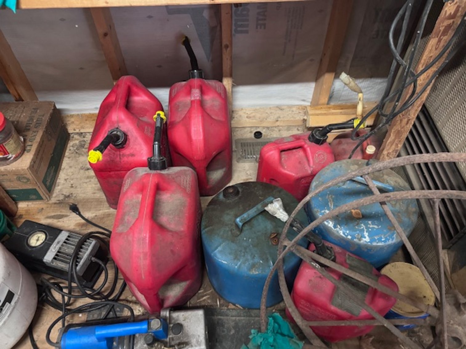 Image for Sulphur Creek LIVE Estate Auction