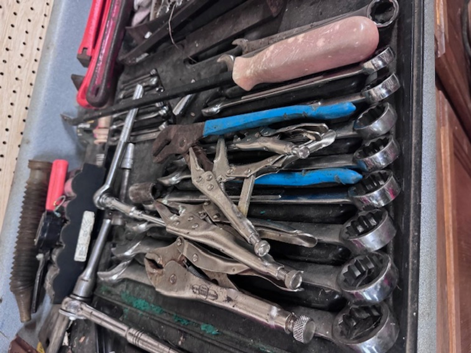 Image for Sulphur Creek LIVE Estate Auction