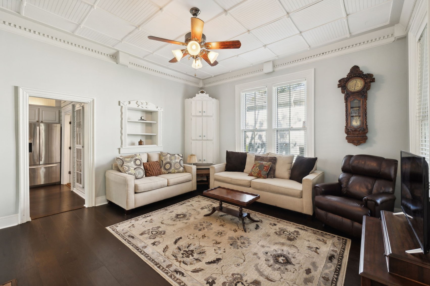 Image for Exquisite Victorian Home in Downtown Centerville