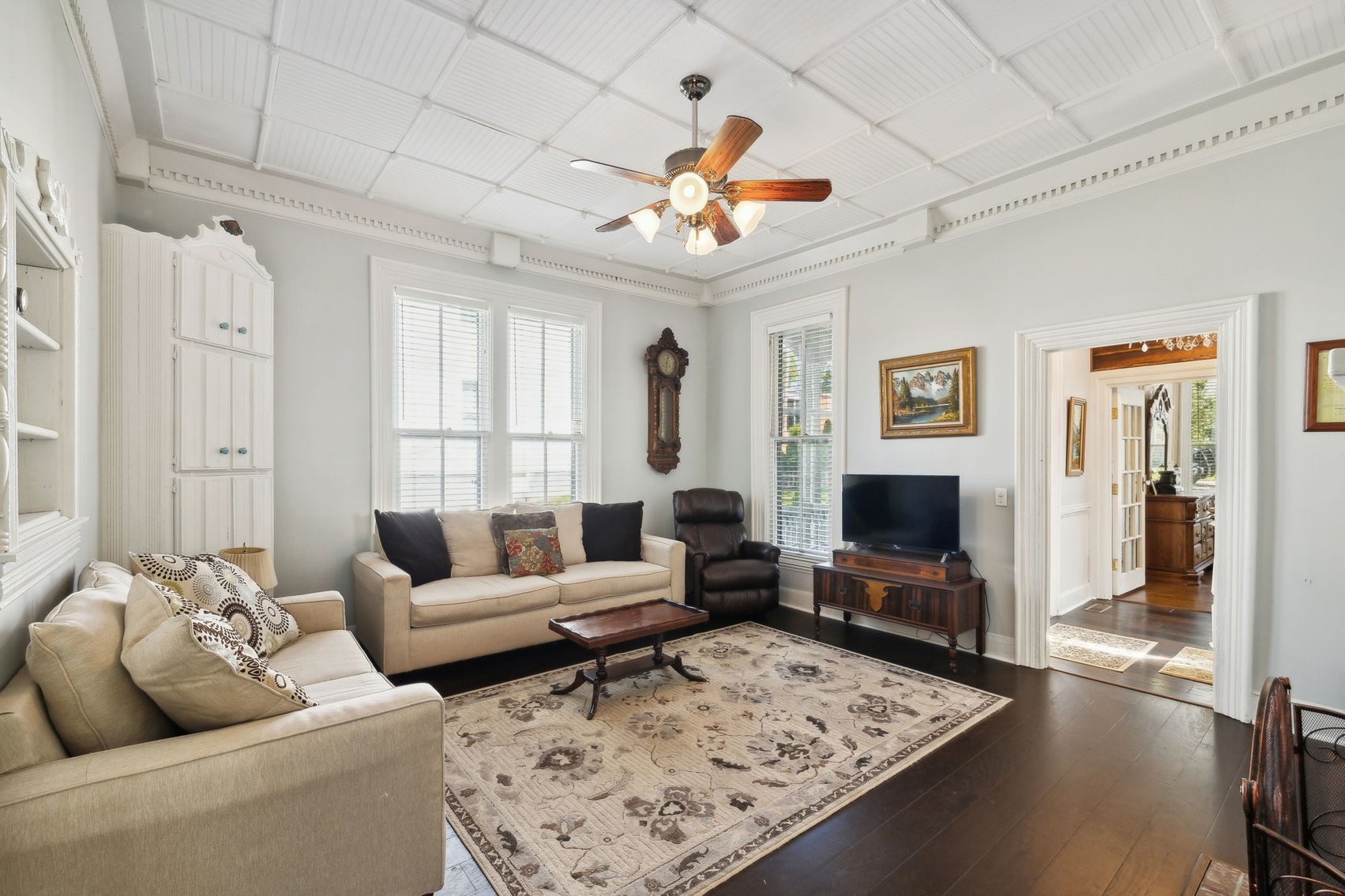 Image for Exquisite Victorian Home in Downtown Centerville