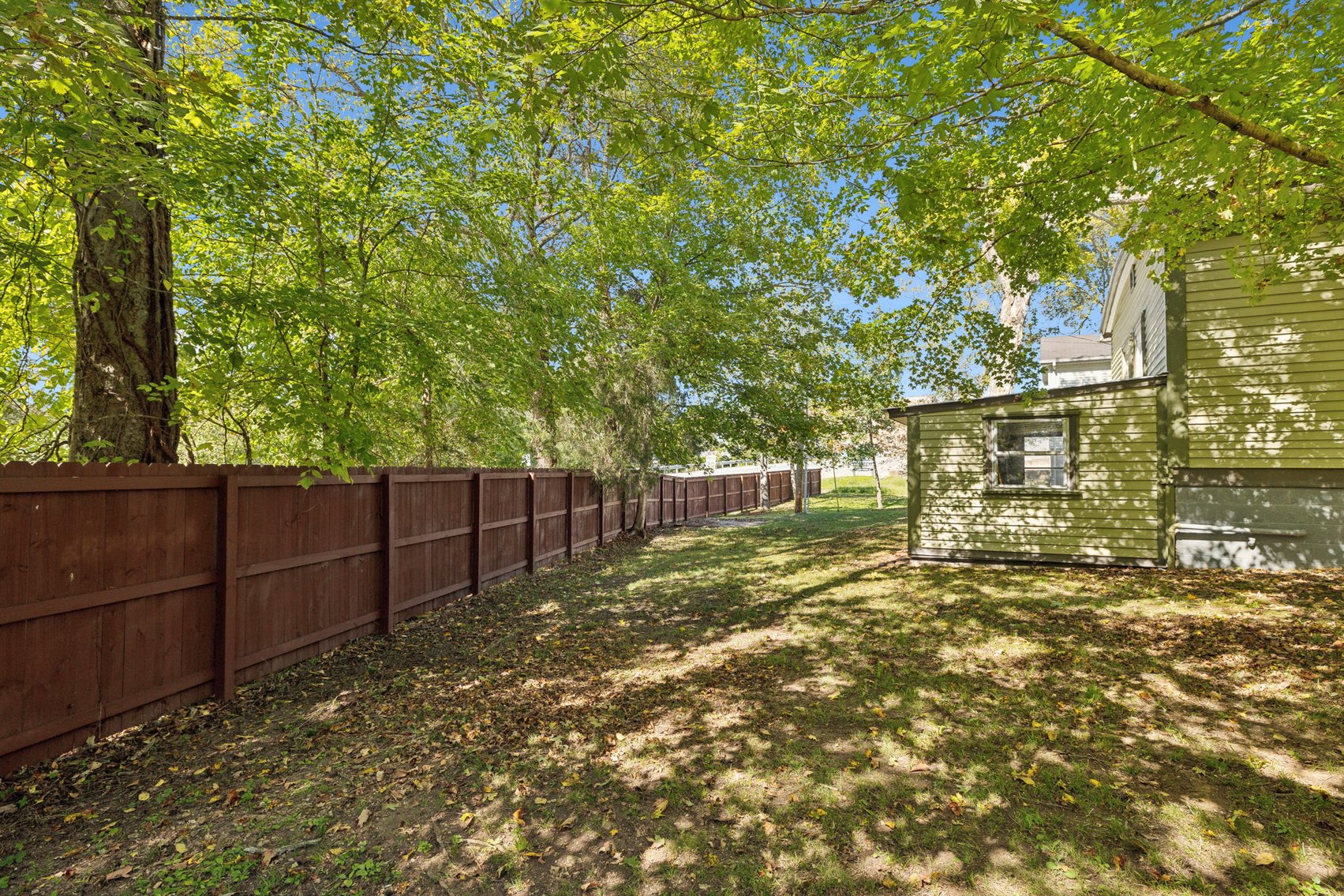 Image for Exquisite Victorian Home in Downtown Centerville