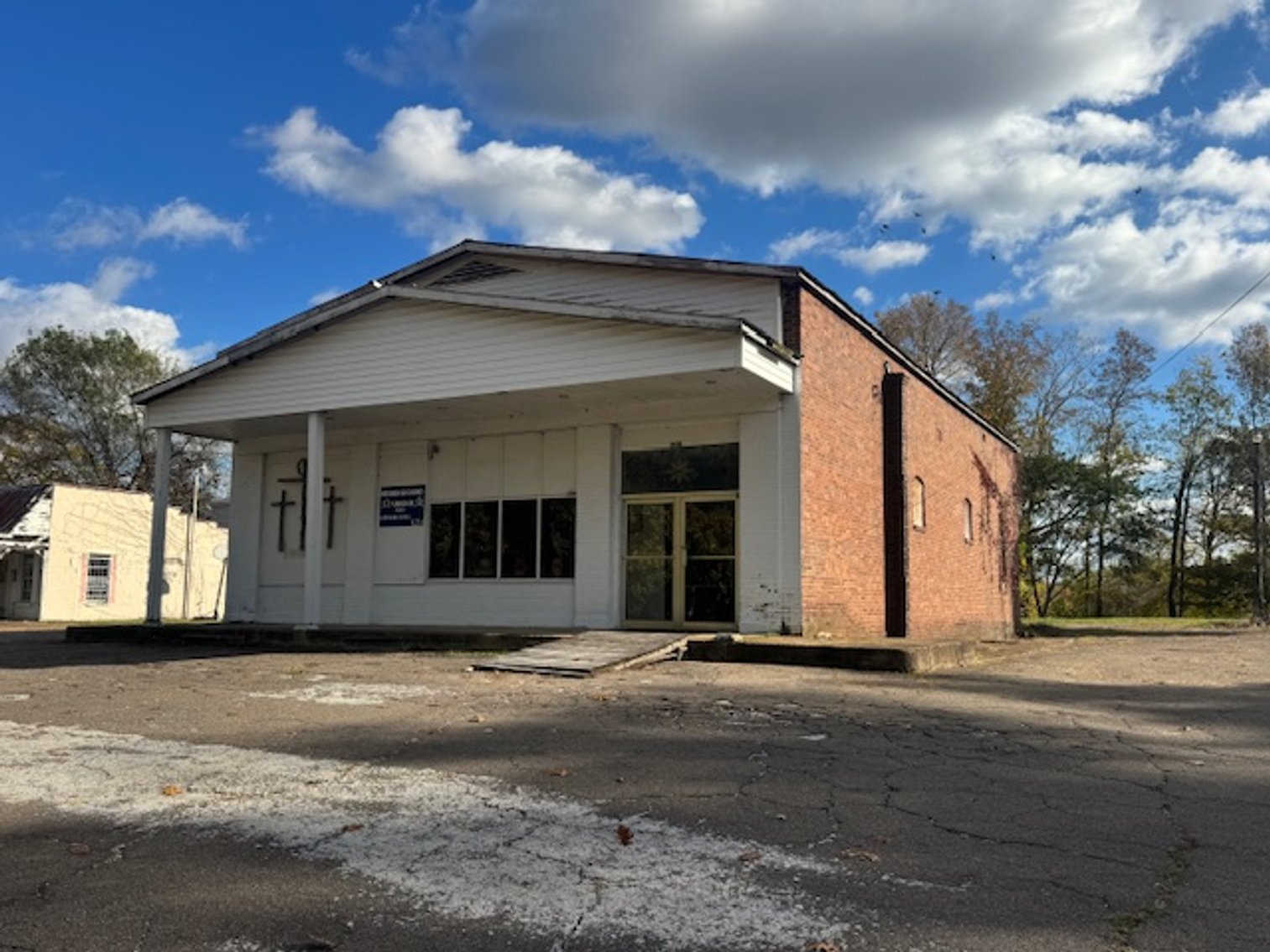 Image for Historic Wrigley Landmark Building - Commissary / Grocery / Old Post Office - 4,600 sf