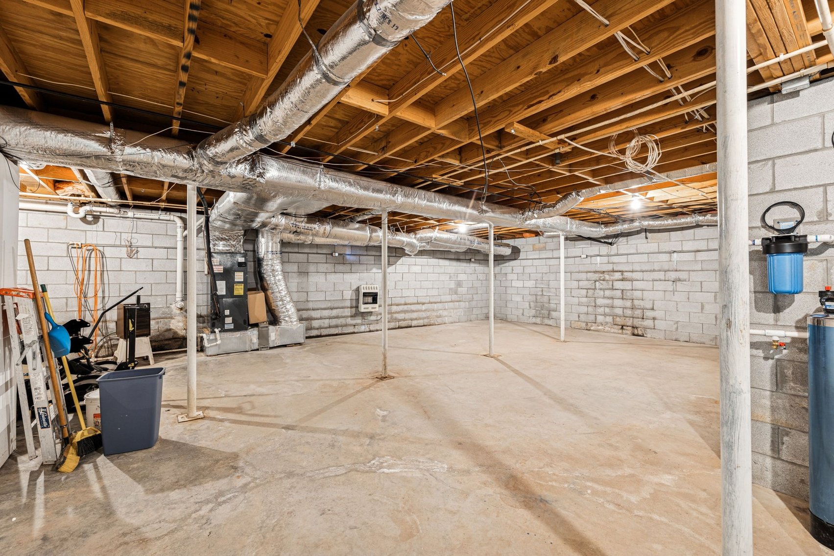 Image for For Sale in Fairview with 5.89 acres - $695,500