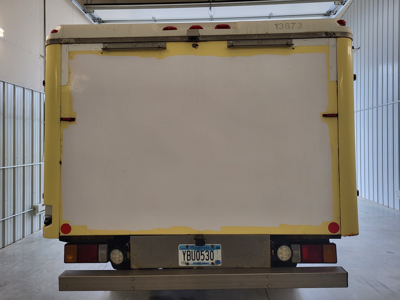 Image for 2017 Isuzu NPR-HD Delivery Truck