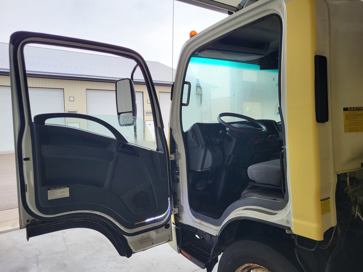 Image for 2017 Isuzu NPR-HD Delivery Truck