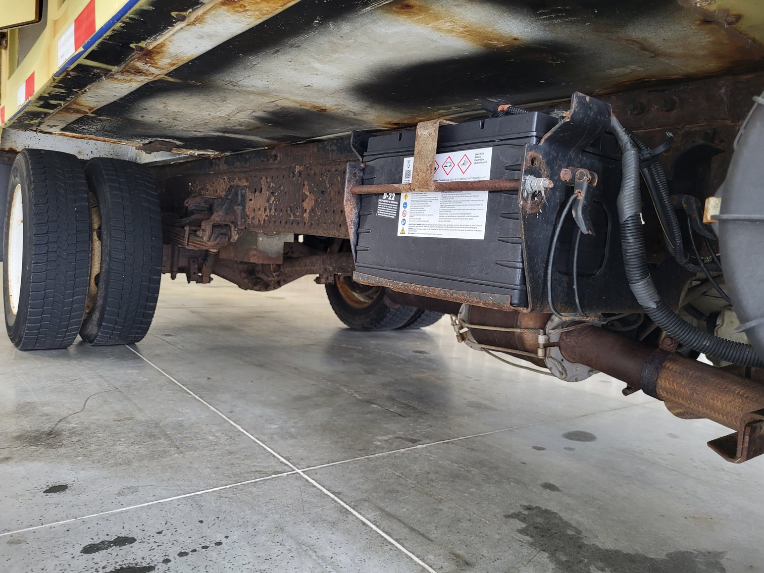 Image for 2017 Isuzu NPR-HD Delivery Truck